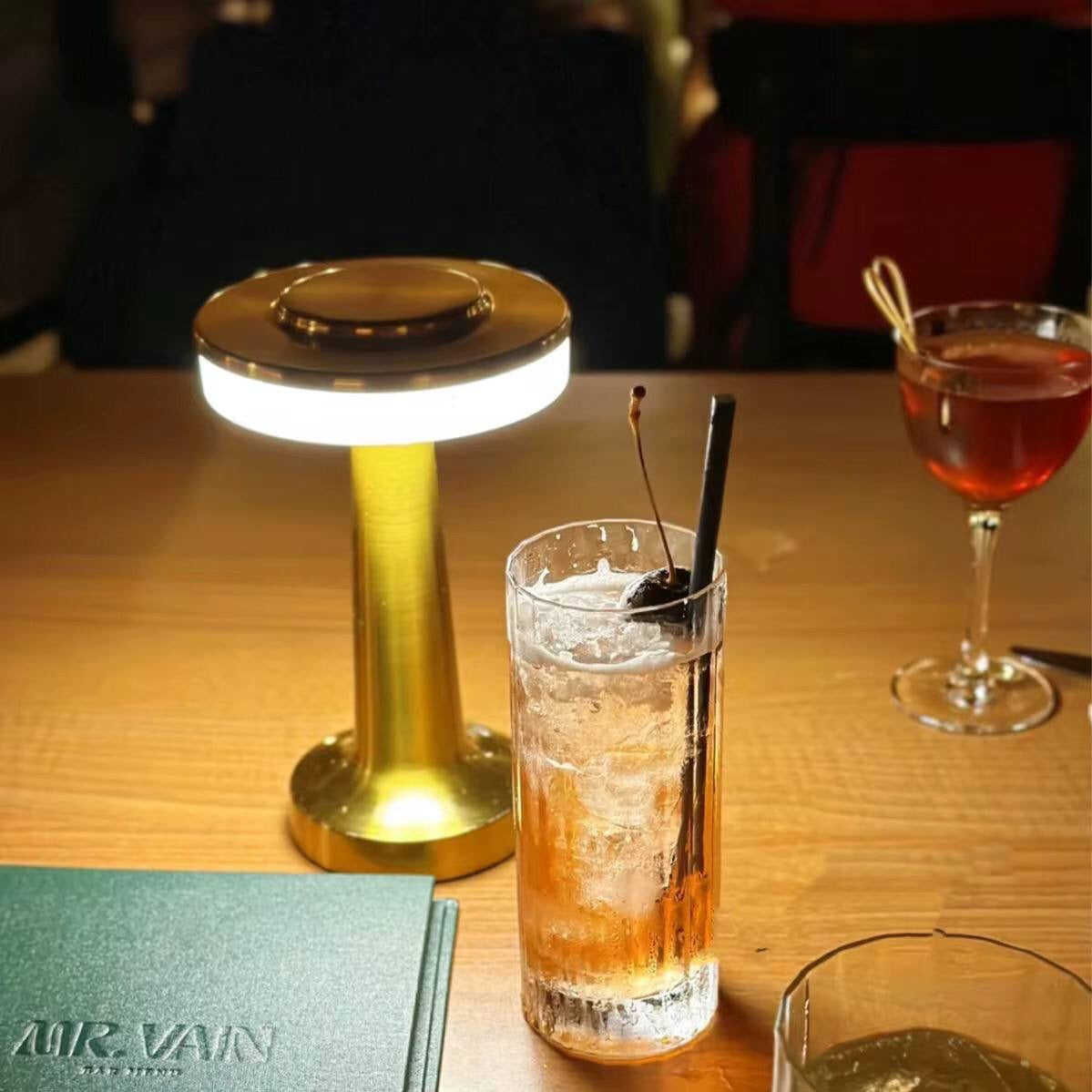 Dumbell table lamp