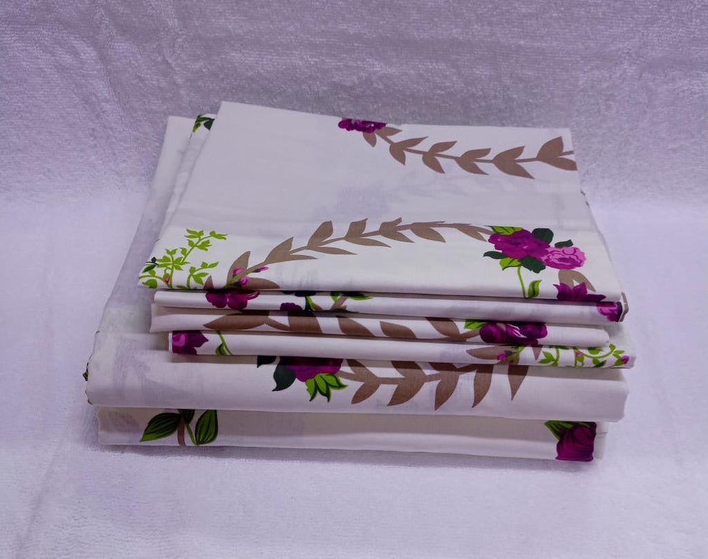 Two flat bedsheet both floral and 4 pillowcases cases size 6*7