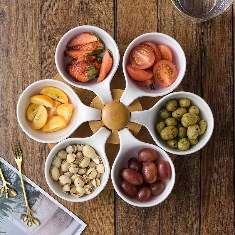 6pcs sauce dishes with bamboo