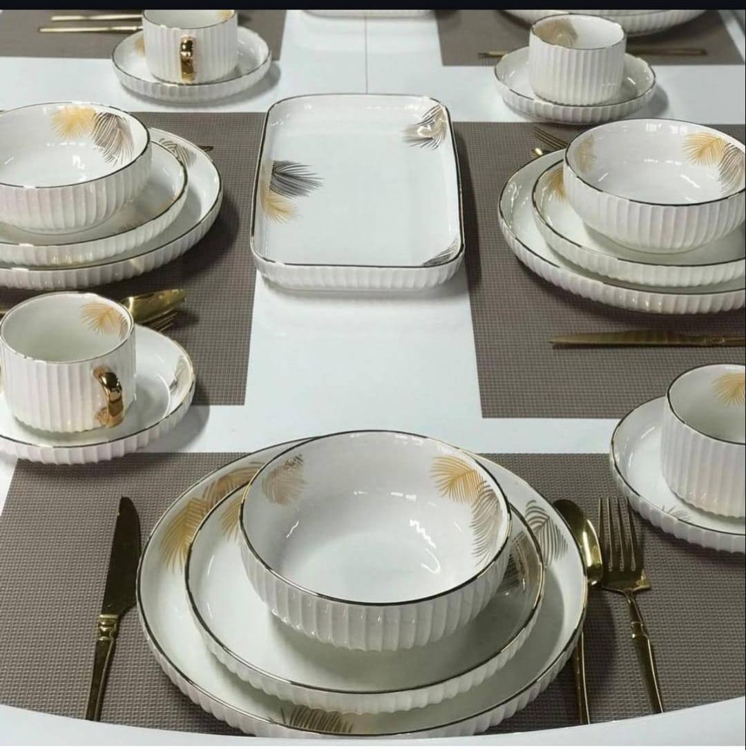 Elegant  European Porcelain Dinner set