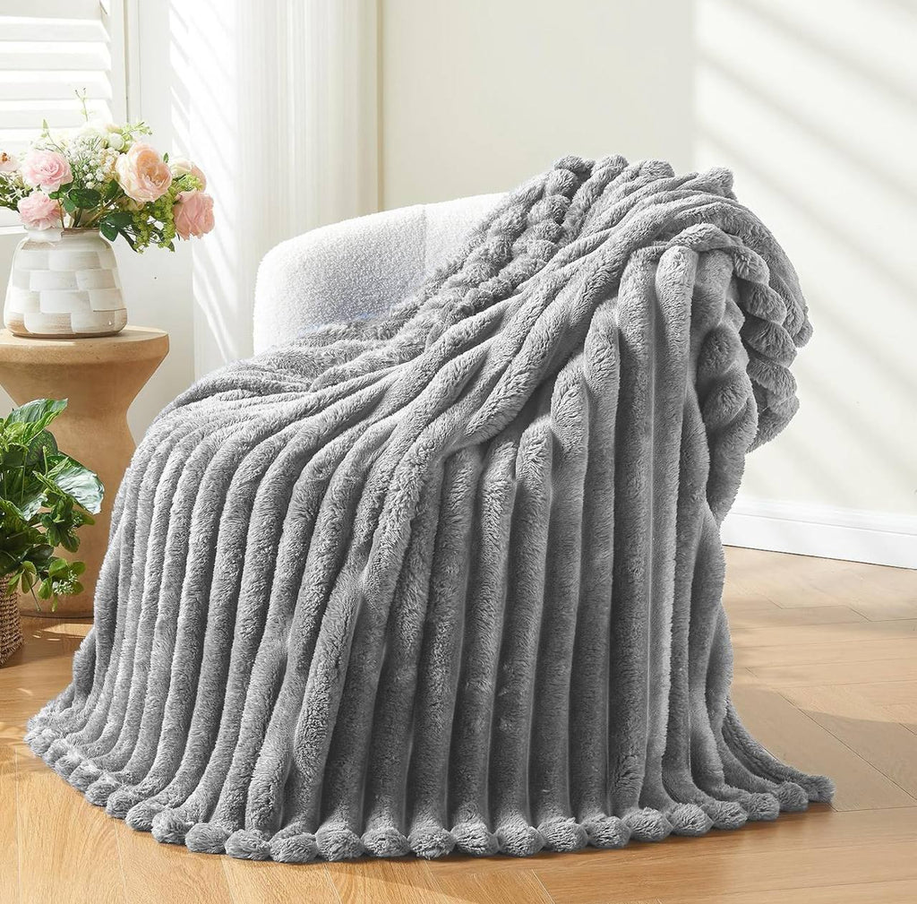 Soft Bubble Winter Throw Blanket Plain