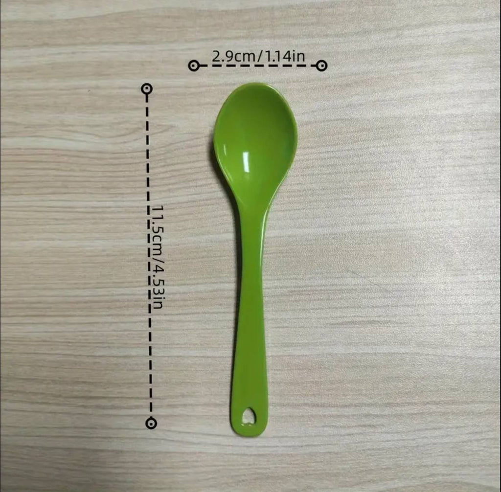 Portable coloured baby spoons