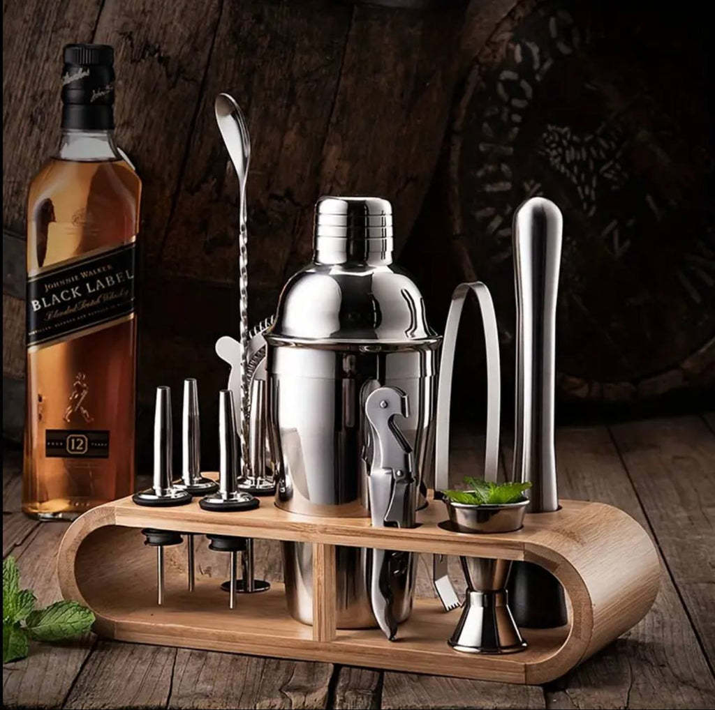 Mixology, Bar tender kit