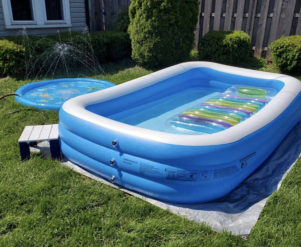 Holiday Fun Starts Here! Splash & Play Time