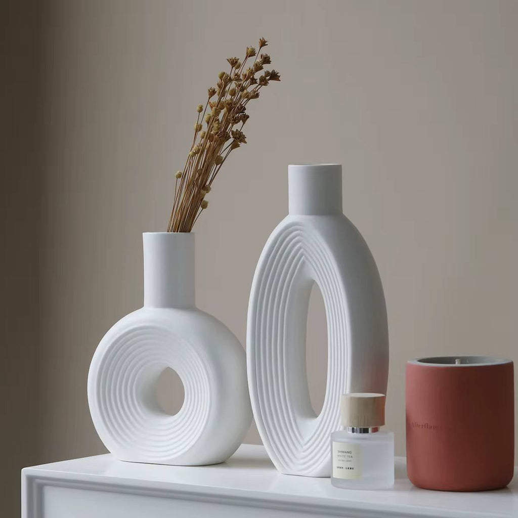 Decorative vase set