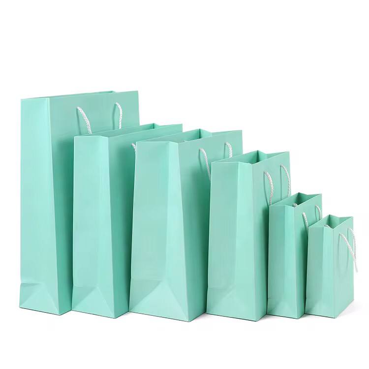 GIFT BAS