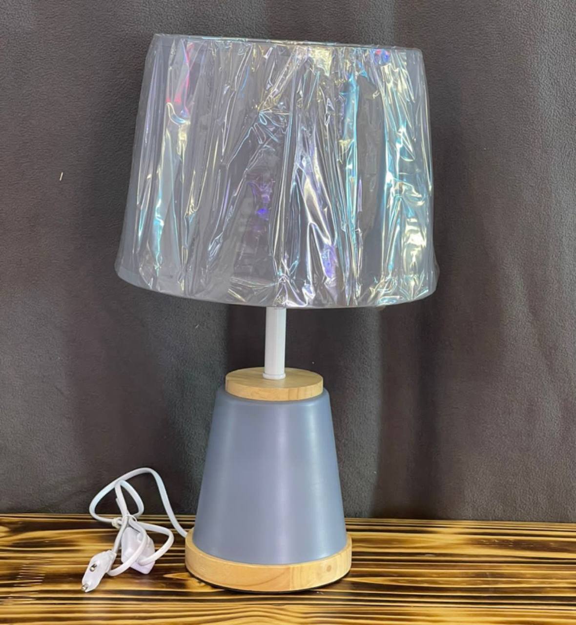 Creative Nordic solid Wood  Table Lamp