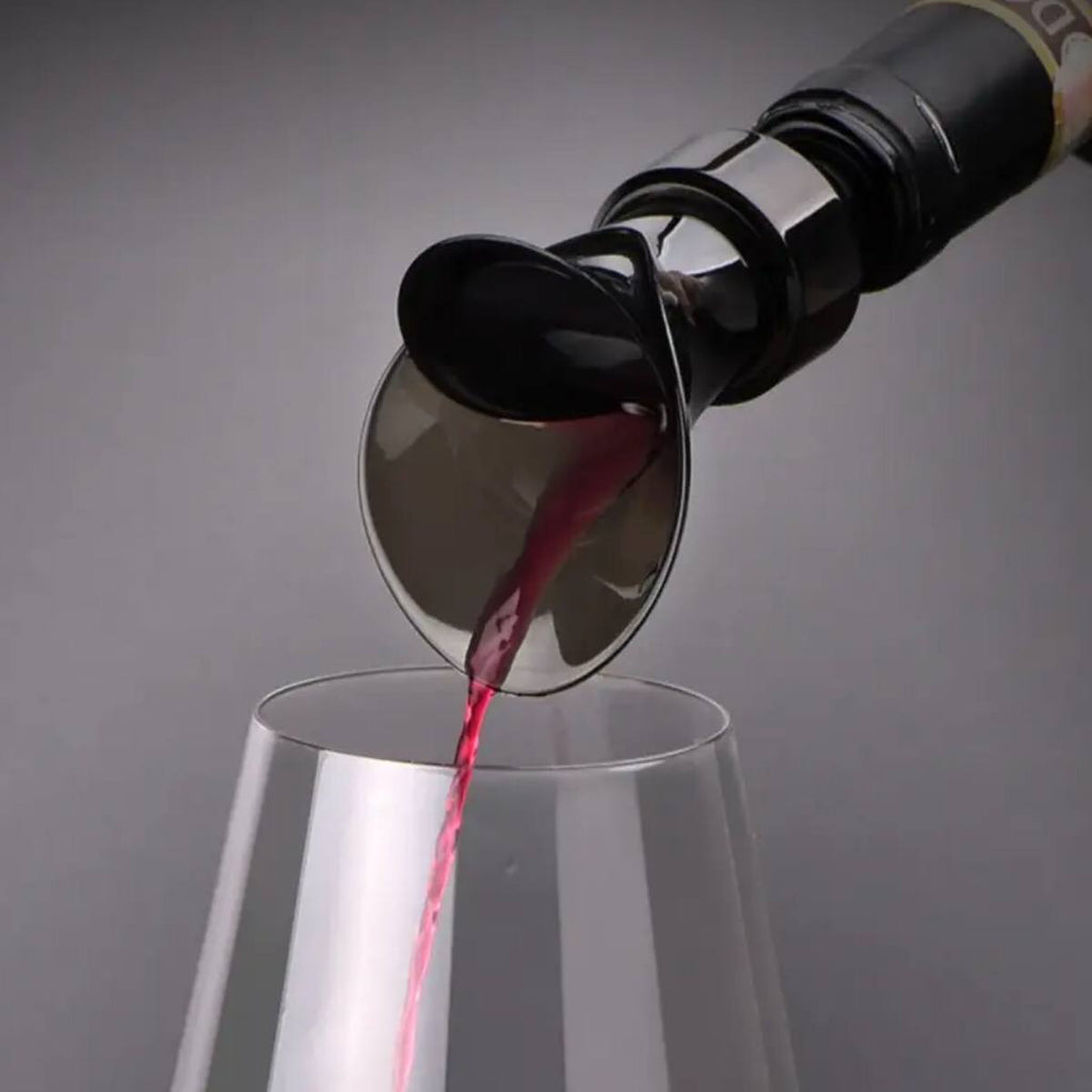 2 in 1 wine pourer cum stopper
