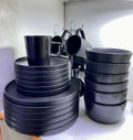 Black dinner set
