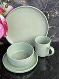 Ceramic dinner sets