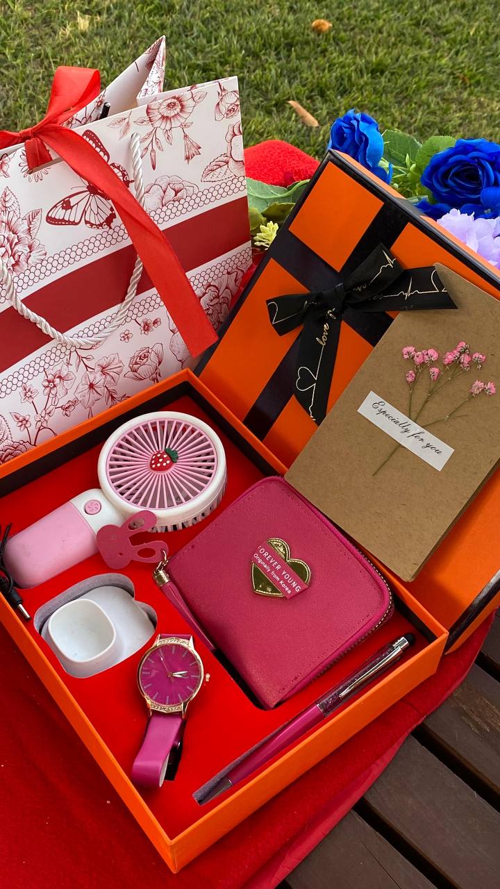 HOT VALENTINES LADIES GIFT SET