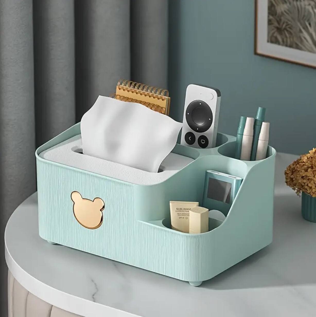 Desktop storage box