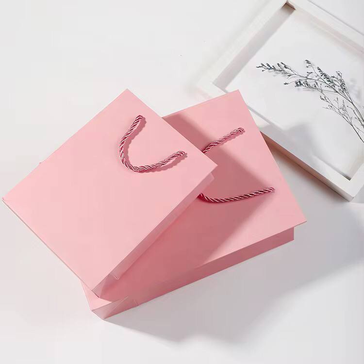 GIFT BAS