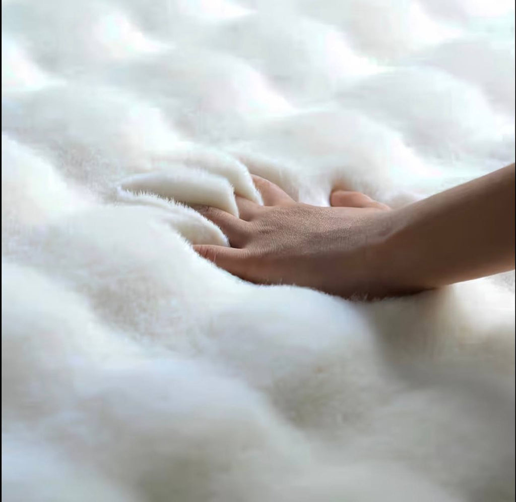 Faux fur area rug