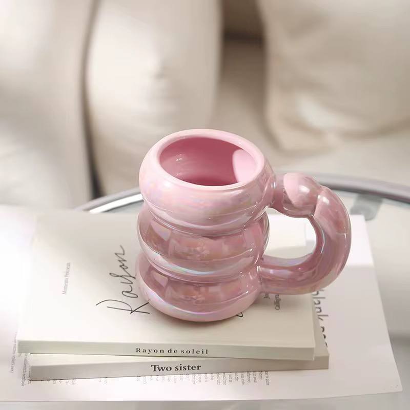 Custom Pearl Glaze Dazzling Mugs.