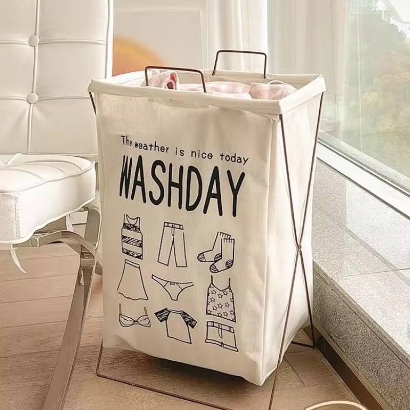 Large collapsible laundry basket