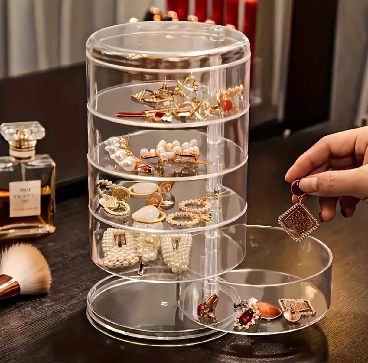 Acrylic rotating Jewellery holder