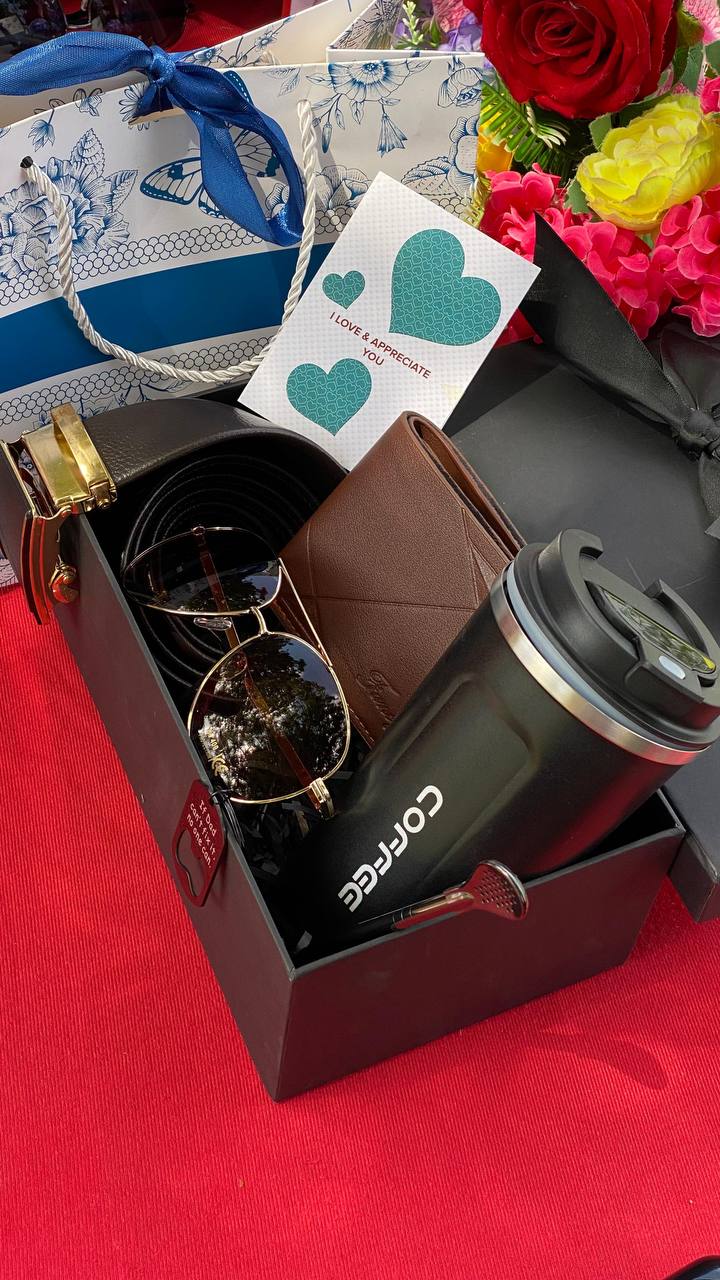 MEN VALENTINES GIFT PACK