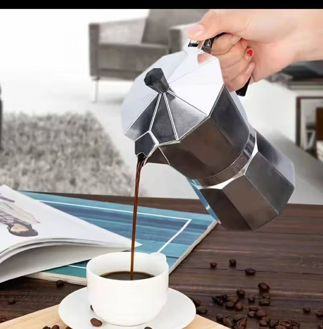 Coffee maker pot