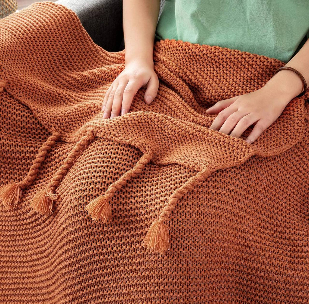 Supper Soft Knitted Throw Blankets With Tassels