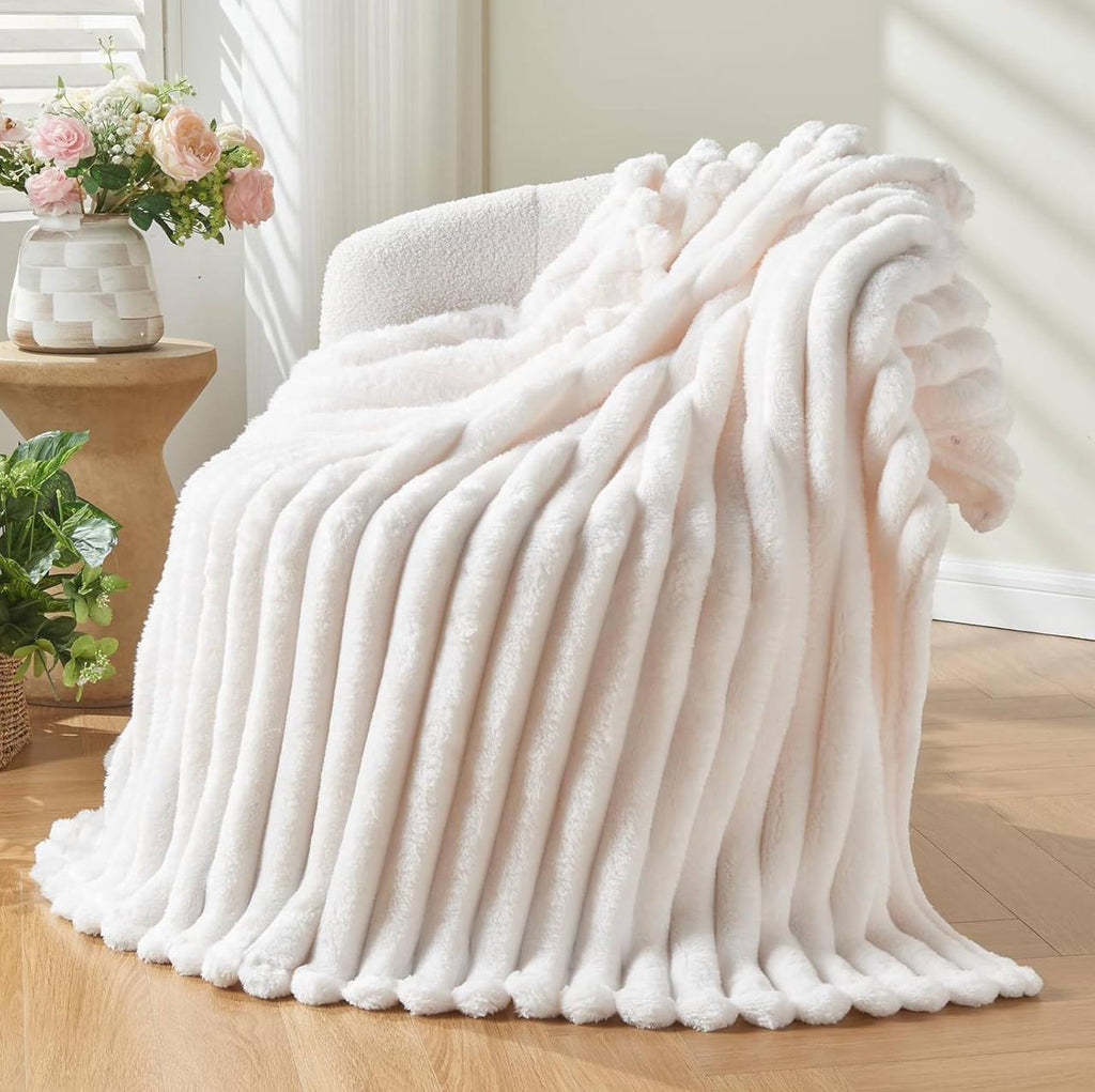 Soft Bubble Winter Throw Blanket Plain