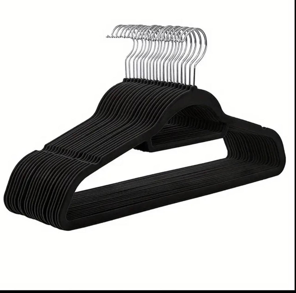 10pc velvet hangers