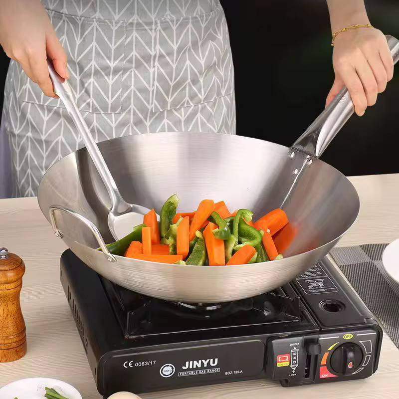 Wok pan