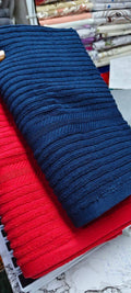 Medium cotton towels