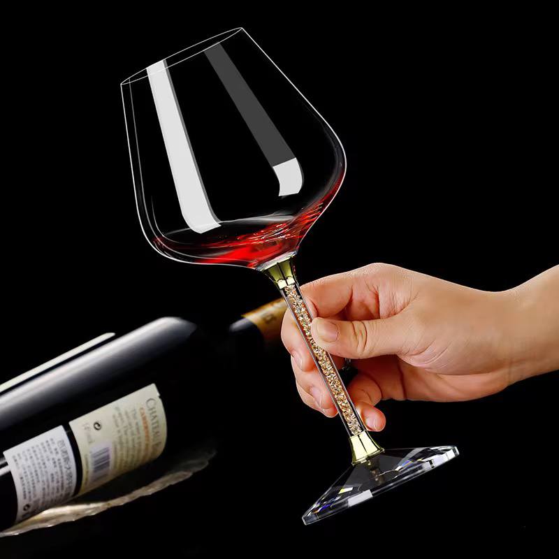 2pc Premium quality Burgundy Crystal Wine glasses.