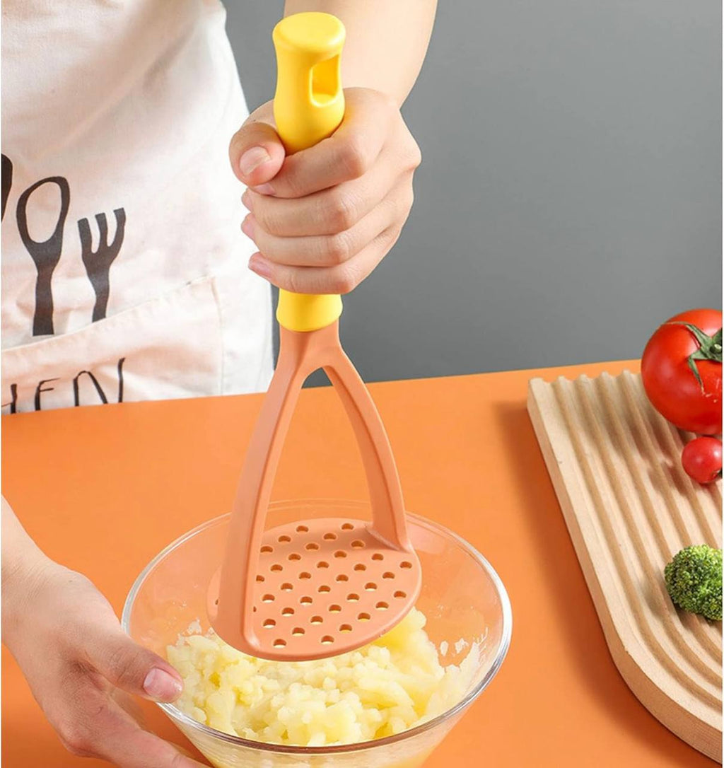 Potato Masher, OHOLA Plastic Mashed Potatoes Masher, Colorful Food Masher, Masher Kitchen Tool for Potato, Avocado, Bean, Guacamole, Fruit and Vegetable 11.2inch
 Random color