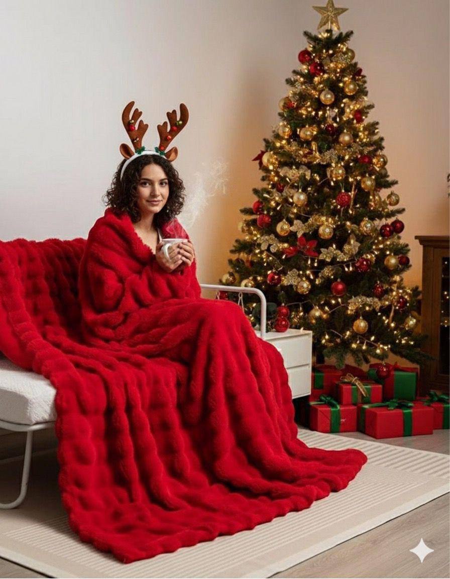 Red cozy Christmas bubble blanket