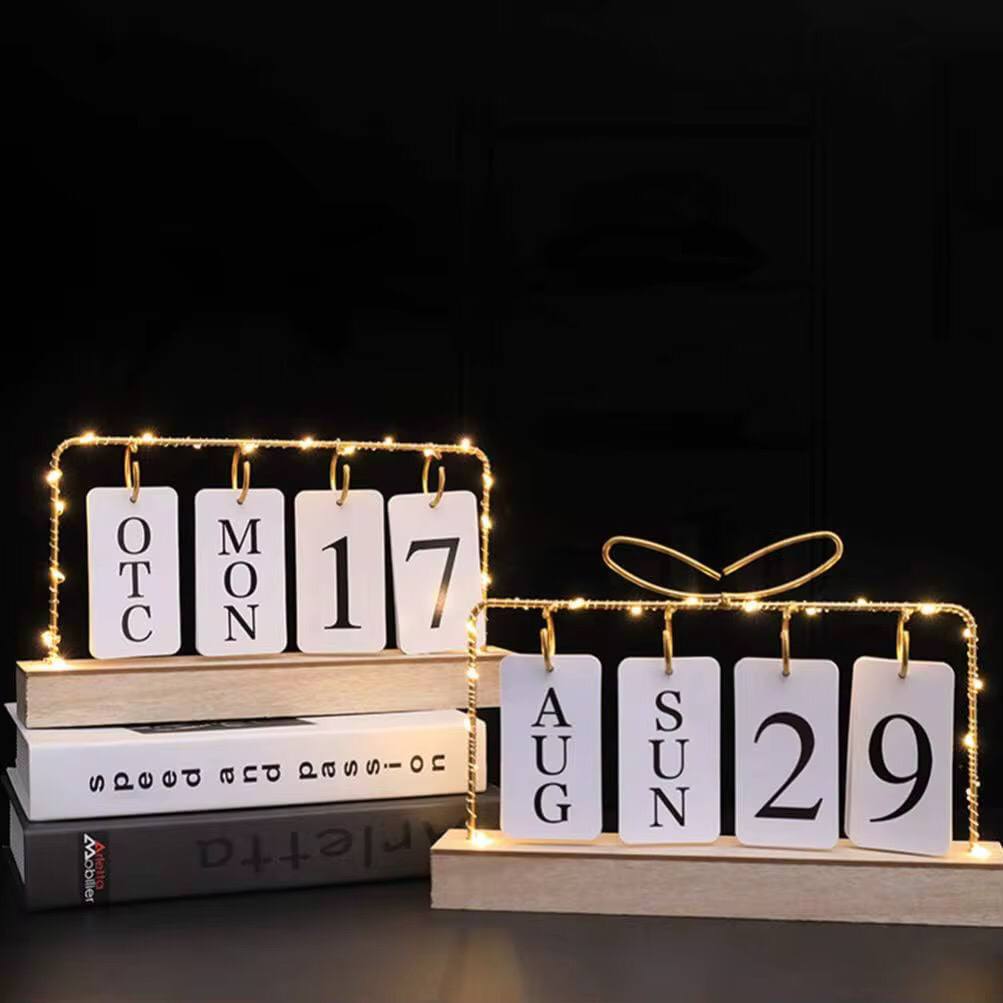 DECOR CALENDAR